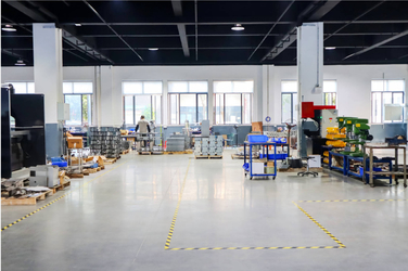 Guangzhou Wonderfu Automotive Equipment Co., Ltd factory production line